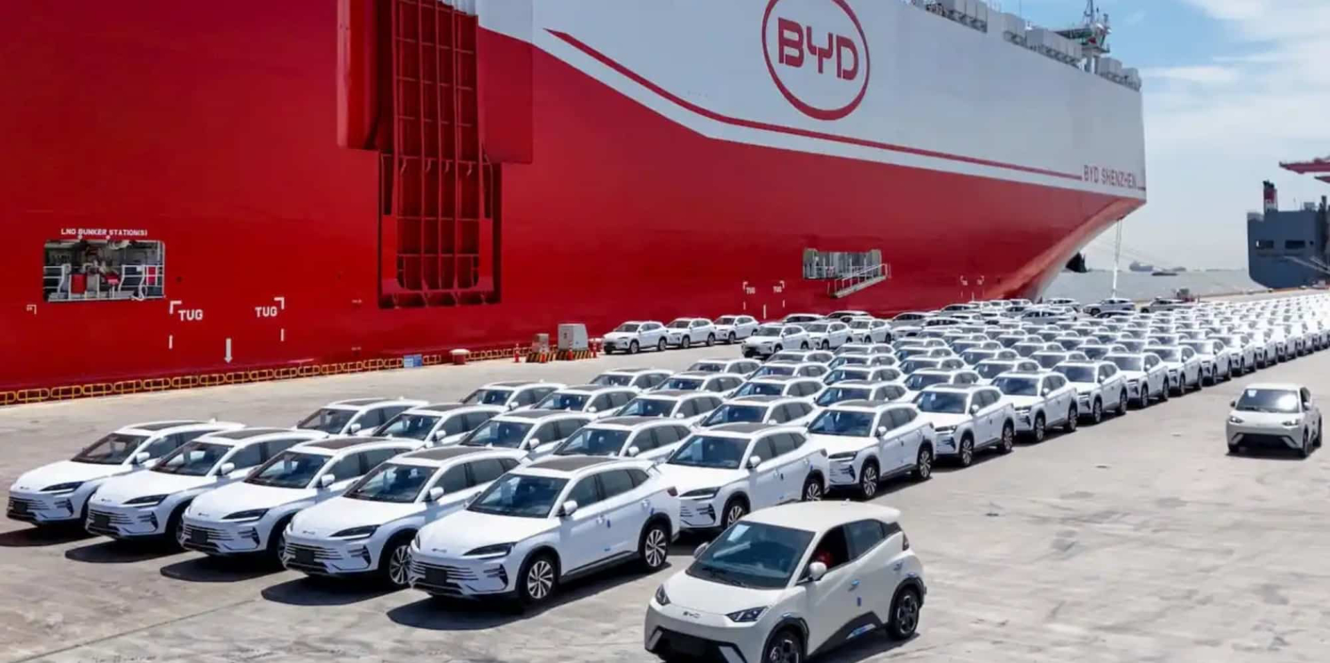 Siêu tàu biển chở xe điện của BYD